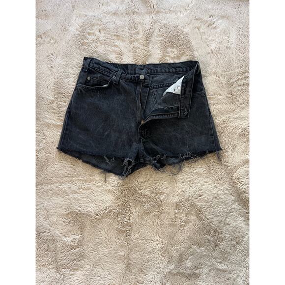 Vintage Levi’s black denim cutoffs - Picture 1 of 4